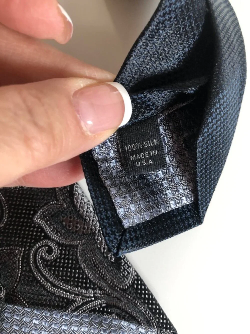 John W Nordstrom Paisley Leaf Silk Tie Mens Black Silver Necktie Office Formal